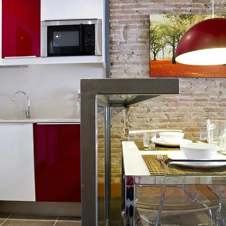 Ola Living Macba Appartement *