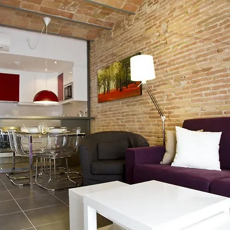 Ola Living Macba Apartment